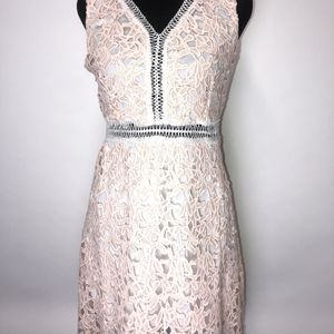 Applique Mini dress in pink, NEW